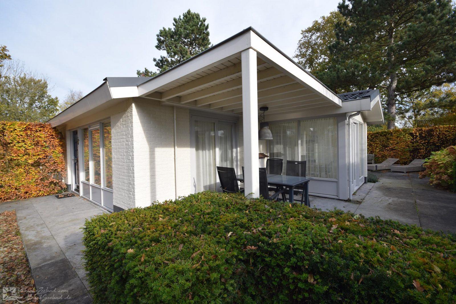 Vakantiezeeland.com VZ1168 Vakantiebungalow in Oostkapelle - Nederland - Zeeland - Oostkapelle
