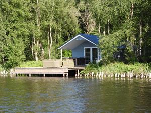 Heerlijkehuisjes.nl Vier persoons eco-chalet in natuurrijke omgeving. - Nederland - Europa - Ossenzijl