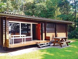 Heerlijkehuisjes.nl Vier persoons Finse bungalow aan de rand van het bos - Nederland - Europa - Meppen