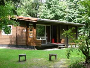 Heerlijkehuisjes.nl Zes persoons Finse bungalow aan de rand van het bos - Nederland - Europa - Meppen