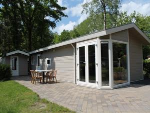 Heerlijkehuisjes.nl Luxe 4 persoons chalet in de bossen bij Steenwijk - Nederland - Europa - De-Bult