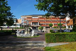 Fletcher Hotels Fletcher Familiehotel De Hunzebergen - Nederland - Drenthe - Exloo