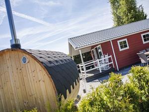 Heerlijkehuisjes.nl Luxe 6 persoons wellness chalet op een vakantiepark op de Veluwe - Nederland - Europa - Voorthuizen