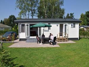 Heerlijkehuisjes.nl Luxe 4 persoons chalet op een vakantiepark in Baarle Nassau - Nederland - Europa - Baarle-Nassau