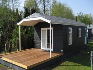 Heerlijkehuisjes.nl Chalet voor 4 personen aan het water op een vakantiepark in Giethoorn, Overijssel. - Nederland - Europa - Giethoorn