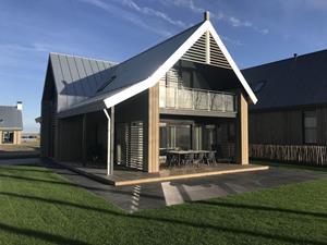 Heerlijkehuisjes.nl Luxe 8 persoons vakantievilla op vakantieresort in Tholen - Zeeland - Nederland - Europa - Tholen