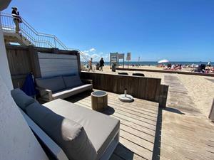 Heerlijkehuisjes.nl Slapen op het strand in een mooie 4-persoons beachroom in Vlissingen met eigen terras - Nederland - Europa - Vlissingen