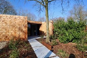 Specialvillas.nl Houten Boshuis - luxe wellness vakantiehuis met hottub - Nederland - Noord-Brabant - Oosterhout