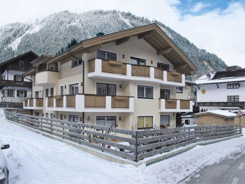 Chalet.nl Chalet-appartement Rosa - 6 personen - Oostenrijk - Zillertal - Mayrhofen
