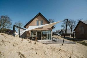 Heerlijkehuisjes.nl Prachtig 8 persoons vakantiehuis in Ouddorp nabij het strand. - Nederland - Europa - Ouddorp