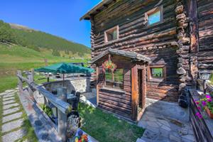 Bungalow.Net Chalet Sciachilo' Ski In-Ski Out Mt. 10 - Italië - Livigno