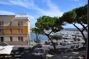 Bungalow.Net Sunrise Apartment Seaview - Italië - Imperia