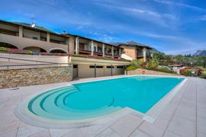 Bungalow.Net Borgo Belvedere Apartment With Lake View - Italië - Toscolano Maderno