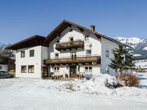 Chalet.nl Chalet Dankl - 26 personen - Oostenrijk - KitzSki Kitzbühel / Kirchberg - Hollersbach