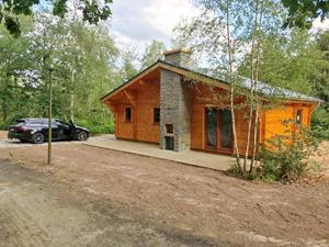Heerlijkehuisjes.nl Chalet voor 8 personen op vakantiepark Village de Vacances Oignies - Belgie - Europa - Oignies-en-Thiérache