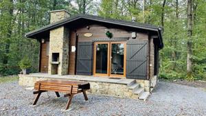 Heerlijkehuisjes.nl Chalet voor 4 personen op vakantiepark Village de Vacances Oignies - Belgie - Europa - Oignies-en-Thiérache