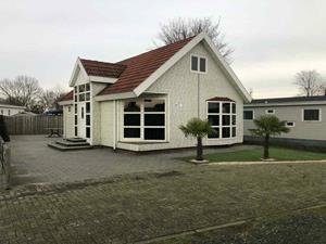 Heerlijkehuisjes.nl 6 persoons chalet op het park Rhederlaagse Meren in Lathum - Nederland - Europa - Lathum