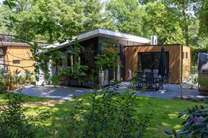 Heerlijkehuisjes.nl Ruime 6 persoons vakantiewoning met hottub tussen de bossen op de Veluwe. - Nederland - Europa - Wekerom