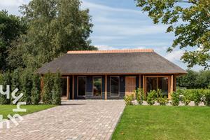 Heerlijkehuisjes.nl Landelijk gelegen 2 persoons vakantiehuis met groot terras en hottub in Sint-Jansklooster - Nederland - Europa - Sint Jansklooster