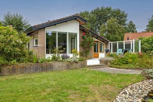 Heerlijkehuisjes.nl Ruim 6 persoons vakantiehuis met mooie tuin, dichtbij de zeehaven in Lauwersoog - Nederland - Europa - Lauwersoog