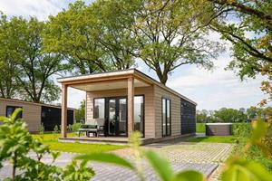 Heerlijkehuisjes.nl Luxe 2 persoons wellnesslodge met bubbelbad, sauna en sunshower - Nederland - Europa - Rijssen