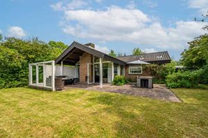 Heerlijkehuisjes.nl Ruime, sfeervolle 6-persoons vakantiebungalow dichtbij strand Zoutelande - Nederland - Europa - Zoutelande