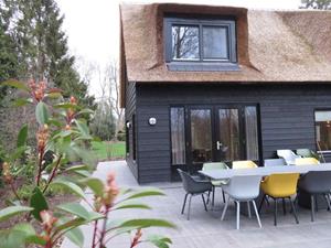 Heerlijkehuisjes.nl Mooi 12 persoons villa op Bungalowpark Hoge Hexel - Nederland - Europa - Hoge Hexel