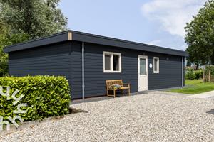 Heerlijkehuisjes.nl Vakantiehuis voor 4 pers. inclusief boot, aan de rivier de Tjonger in Bantega, Friesland - Nederland - Europa - Schoterzijl