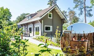 Heerlijkehuisjes.nl 10 persoons woning met wellness op Recreatiepark Beekbergen - Nederland - Europa - Beekbergen