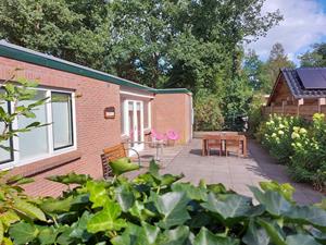 Heerlijkehuisjes.nl Comfortabele 4-persoons bungalow met bubbelbad in het mooie, bosrijke gebied van Appelscha - Nederland - Europa - Appelscha