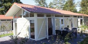 Heerlijkehuisjes.nl 4 persoons woning met veel ramen op een vakantiepark in Breskens - Nederland - Europa - Breskens