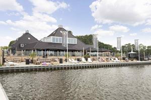 Heerlijkehuisjes.nl Prachtig en luxe 2 persoons appartement aan het Sneekermeer - Nederland - Europa - Sneek