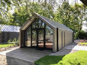 Heerlijkehuisjes.nl Beach House voor 4 personen op vakantiepark Bad Hoophuizen aan het Veluwemeer - Nederland - Europa - Hulshorst