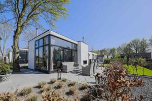 Heerlijkehuisjes.nl Luxe 4 persoons accommodatie op vakantiepark Bad Hoophuizen in Hulshorst. - Nederland - Europa - Hulshorst