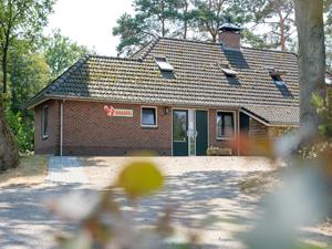 Heerlijkehuisjes.nl 8 persoons vakantiehuis geschikt voor mindervaliden op een vakantiepark in Hardenberg - Nederland - Europa - Hardenberg