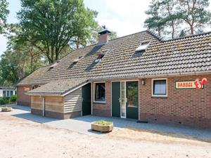Heerlijkehuisjes.nl 8 persoons vakantiehuis geschikt voor mindervaliden op een vakantiepark in Hardenberg - Nederland - Europa - Hardenberg