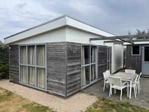 Heerlijkehuisjes.nl Knus 6-persoons chalet op loopafstand van het strand aan de Haringvliet, Zeeland - Nederland - Europa - Hellevoetsluis