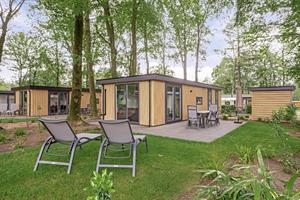 Heerlijkehuisjes.nl Knus 4 persoons chalet, gelegen in Ede - Nederland - Europa - Ede