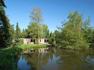 Heerlijkehuisjes.nl Comfortabel 6 persoons vakantiehuis in Zuid-West Drenthe op Recreatiecentrum Adelhof. - Nederland - Europa - Vledder