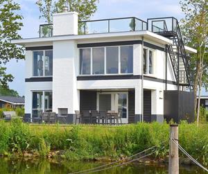 Heerlijkehuisjes.nl 8 persoons villa met dakterras met uitzicht over het water op vakantiepark in Nijkerk - Nederland - Europa - Nijkerk