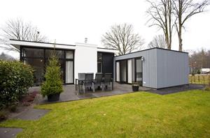Heerlijkehuisjes.nl 4 persoons vakantiehuis met schuifpui en sfeerhaard op vakantiepark Hooge Veluwe. - Nederland - Europa - Arnhem