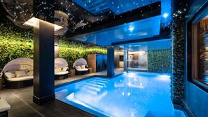 Traveldeal.nl voco Strasbourg Centre - the Garden, an IHG Hotel - Frankrijk - Place des Halles - Straatsburg