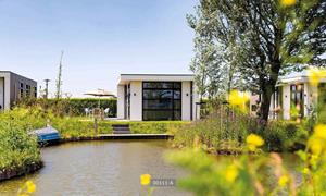 Heerlijkehuisjes.nl 6 persoons vakantiehuis op Parc de Ijsselhoeve nabij Rotterdam en Gouda - Nederland - Europa - Nieuwerkerk aan den IJssel