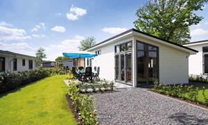 Heerlijkehuisjes.nl Modern 6 persoons chalet op een familiepark met een buitenzwembad in Cromvoirt - Nederland - Europa - Cromvoirt