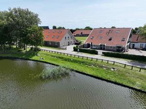 Heerlijkehuisjes.nl Gezellig 16 persoons vakantiewoning met gratis internet - Nederland - Europa - Ameland-Nes
