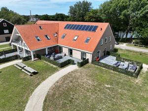 Heerlijkehuisjes.nl Luxe 20 persoons groepsaccommodatie in de Vleien op Ameland - Nederland - Europa - Ameland-Nes
