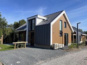 Heerlijkehuisjes.nl Wellness villa met hottub voor 5 personen op Texel - Nederland - Europa - De-Cocksdorp-Texel