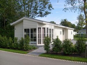 Heerlijkehuisjes.nl Charmante 6 persoons chalet op een vakantiepark in Halfweg - Nederland - Europa - Halfweg