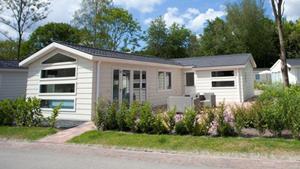 Heerlijkehuisjes.nl 6 persoons chalet met veel privacy en ruimte op een vakantiepark in Halfweg - Nederland - Europa - Halfweg