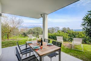 Bungalow.Net Casa Oleandri with pool and lake view - Italië - Toscolano Maderno